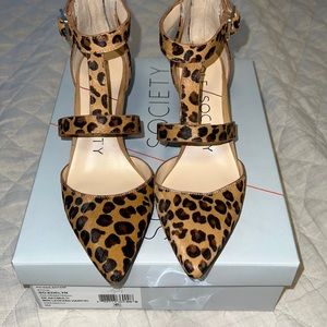 SOLE SOCIETY Cheetah print heel - size 6